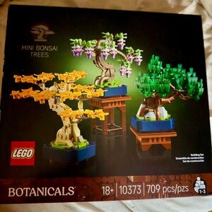 LEGO Botanical Collection Bonsai Trees Set - Green, Purple, Orange